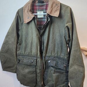 Olive Green Waxed Cotton Jacket with Brown Collar
